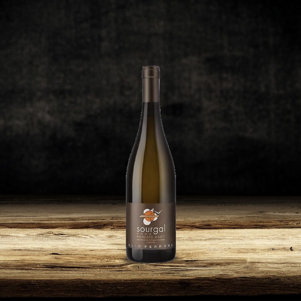 Provenienza: Piemonte
uvaggio: Moscato Bianco
Formato: 37,5cl.