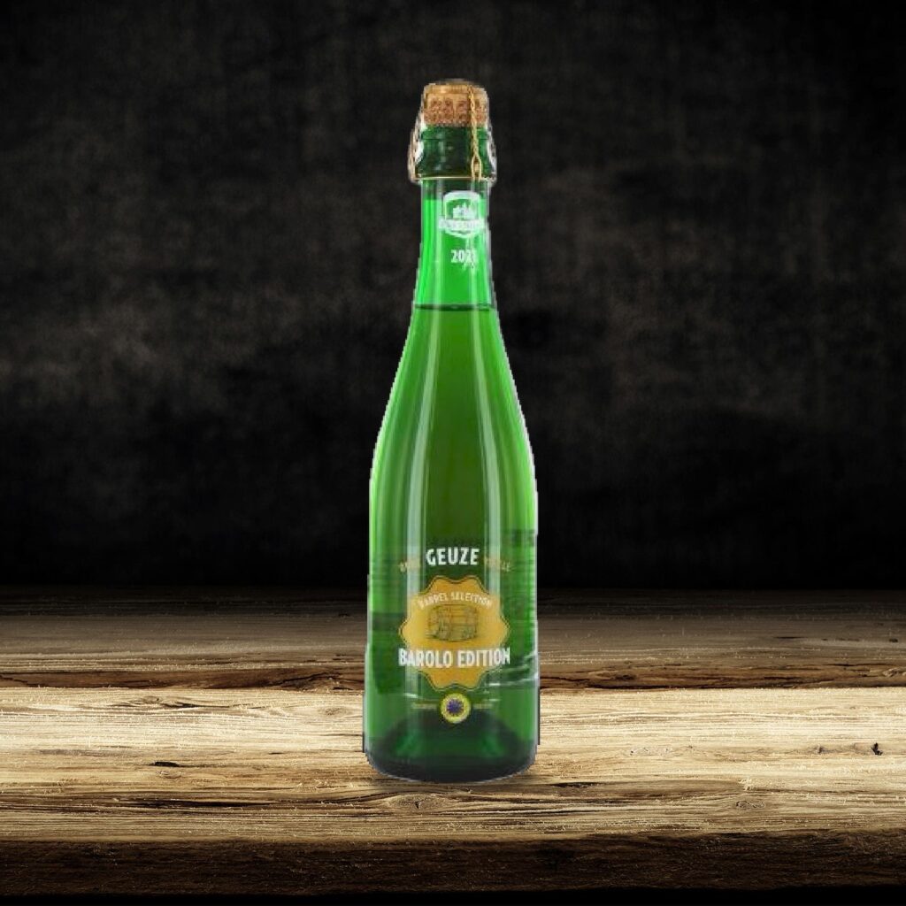 Stile: oude gueuze con lambic invecchiate in botti di barolo
Colore: Chiara
Grado Alcolico: 6,5%
Formato: 37,5cl